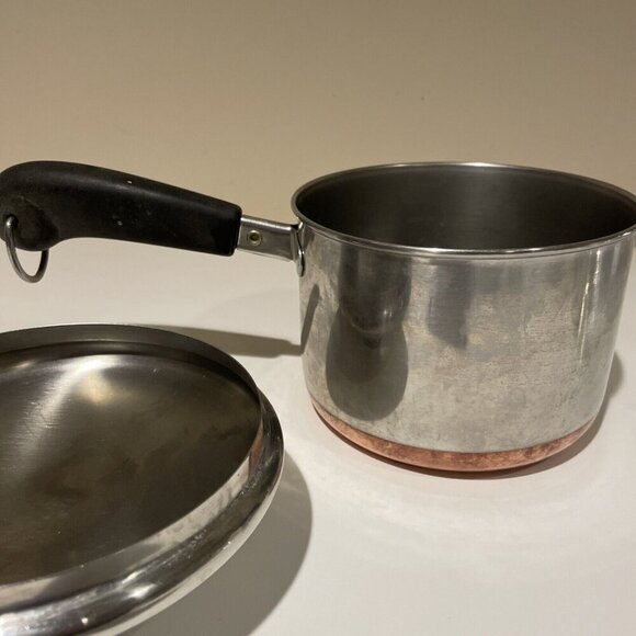Revere Ware 1 1/2 Quart Stainless Steel Sauce Pan with Lid Clinton ILL USA VTG - Picture 4 of 11